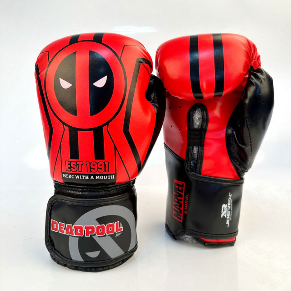TRANSTERN DEADPOOL BOXING GLOVES, Ages 6+ — Transtern